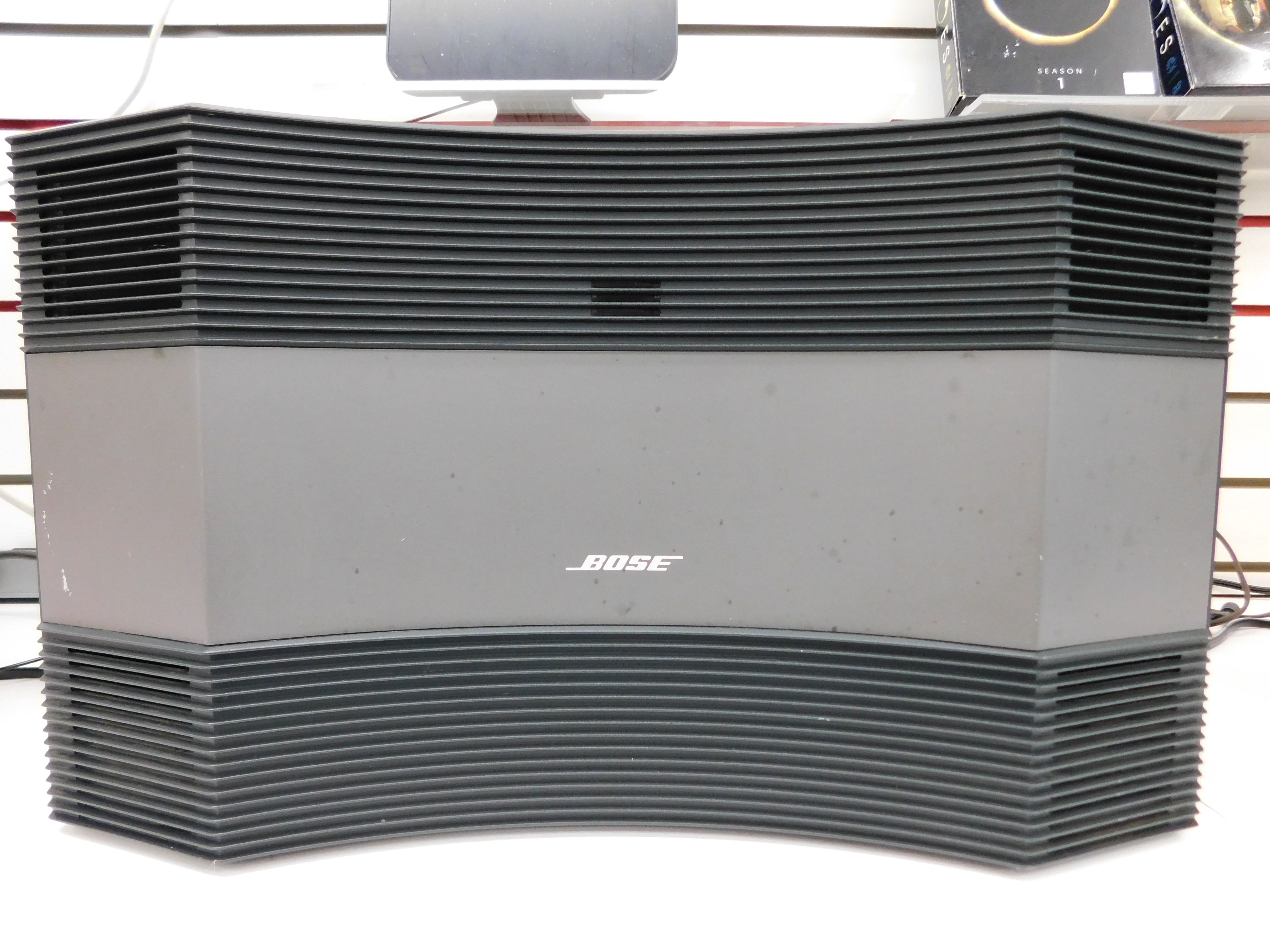 Bose CD-3000 ACOUSTIC WAVE AM/FM RADIO AND CD PLAYER