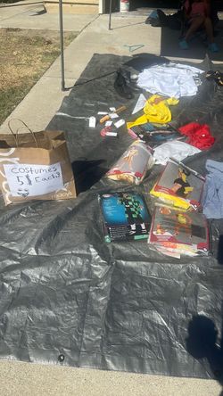 Halloween costumes $5