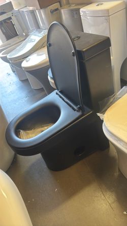 brand new black toilet 1 piece $149