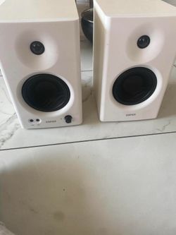 Edifier QR65 Active Monitor Speakers Bluetooth Computer Speaker (White)