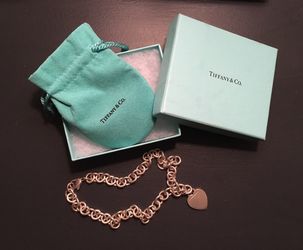 Tiffany & Co. Silver necklace.