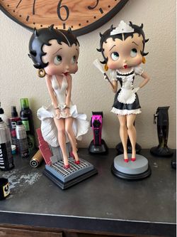 18” BETTY BOOP figurine statues PRICES LISTED UNDER DESCRIPTION AT THE BOTTOM 👇👇👇