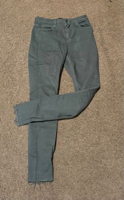 Women’s Skinny Jeans