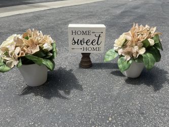 Fake Flowers Home Sweet Home