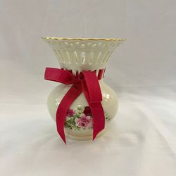 Collectible Ceramic Vase Cream Color, Red And Pink Rose With Red Ribbon . Gold Trim On Edges .