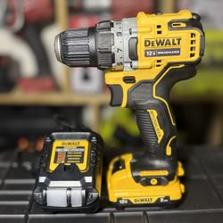 DEWALT XTREME 12-volt Max 3/8-in Keyless Brushless Cordless Drill 