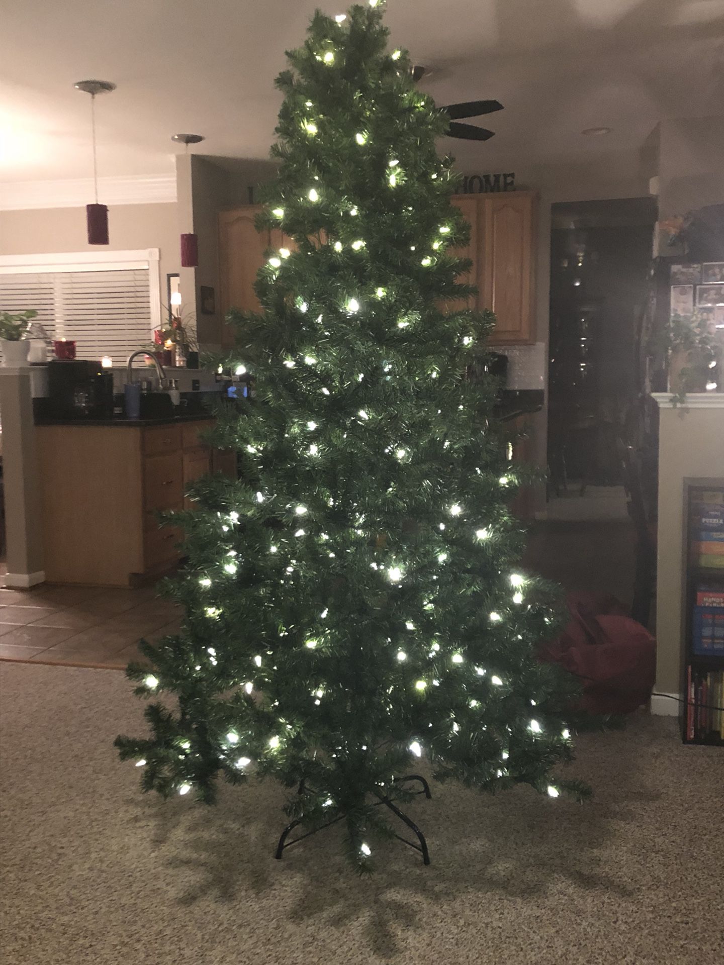 6.5 ft pre lit Christmas tree
