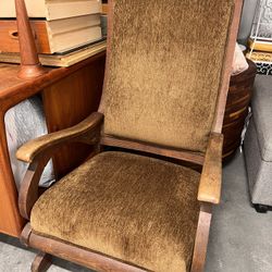 Early 1900’s Rocking Chair Vintage 