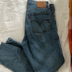 Levi Jeans 