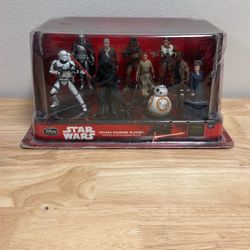 DISNEY STAR WARS DELUXE FIGURINE PLAYSET