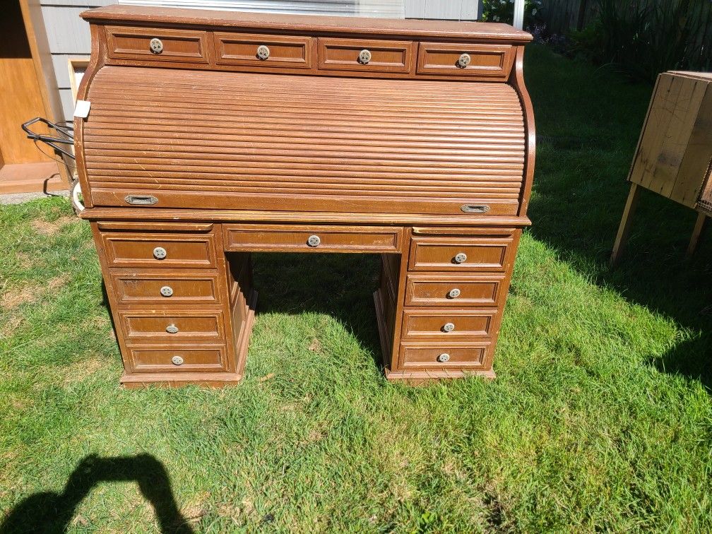Roll Top Desk