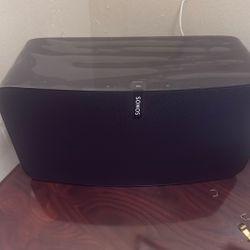 Sonos Play 5 Surround Sound  Speakers 