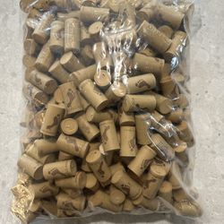 Free Wine Corks - 2 Gallon Bag