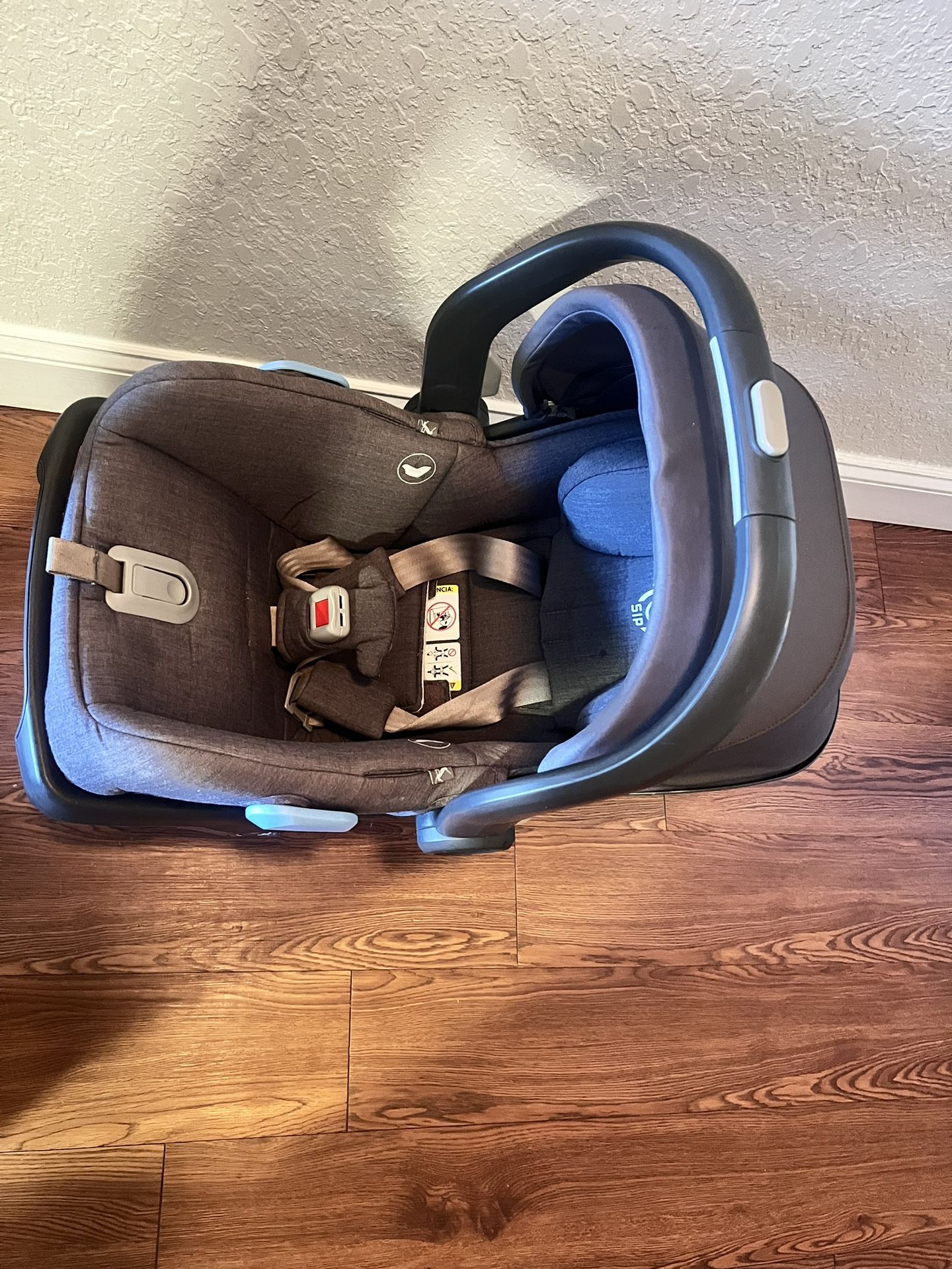 Uppababy Car Seat