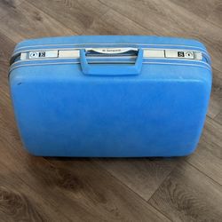 Vintage Samsonite suitcase