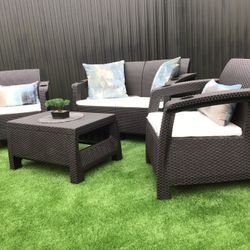 Beautiful😍 5 pc  Outdoor Furniture Set  sofa love seat table Pool 