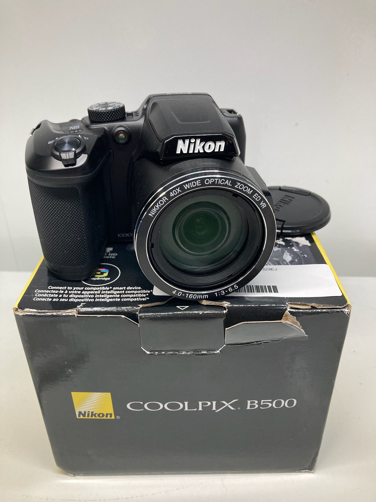 Nikon COOLPIX B500 16.0MP Digital Camera with 64GB Card and Box