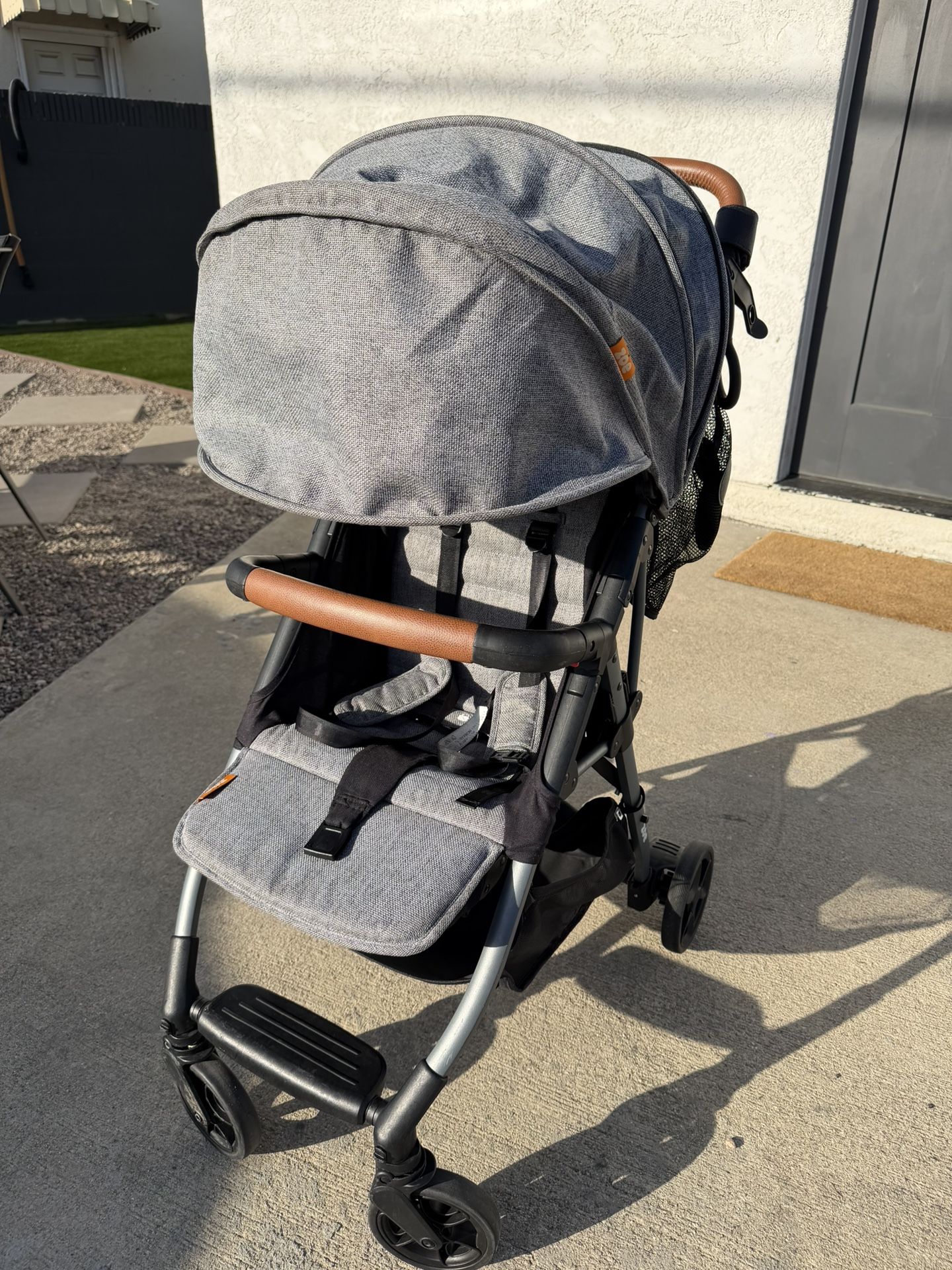 Zoe Stroller