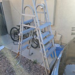 pool ladder