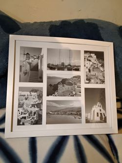 Collage picture frame