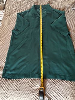 Green Short Sleeve Button-Up Shirt
