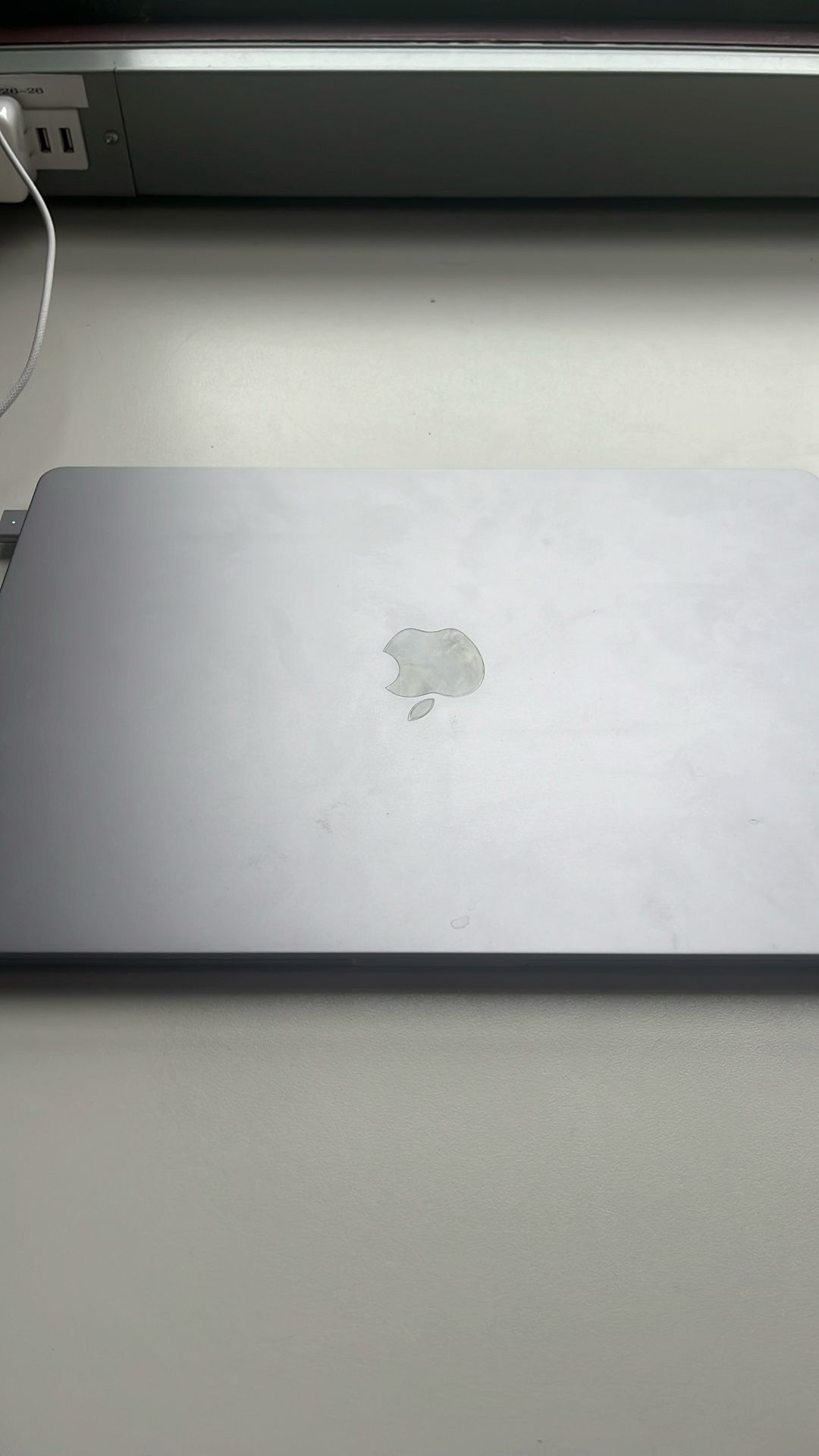 Apple MacAir M3 Chip Laptop (2025)
