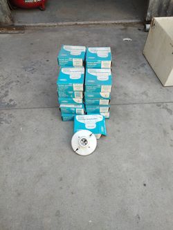 Porcelain Keyless Lamp Holders