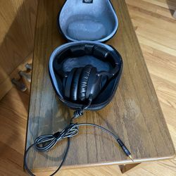 Sennheiser HD 300 PRO Headphones