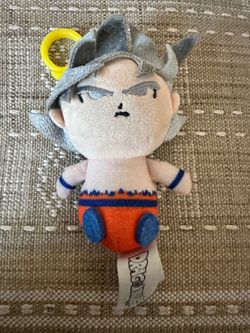 Dragon Ball Goku Ultra Instinct Plush Keychain