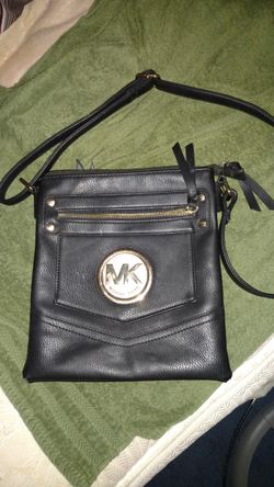 Michael Kor's leather purse