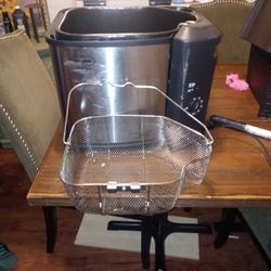 Butterball Electric fryer Professional Series By Masterbuilt