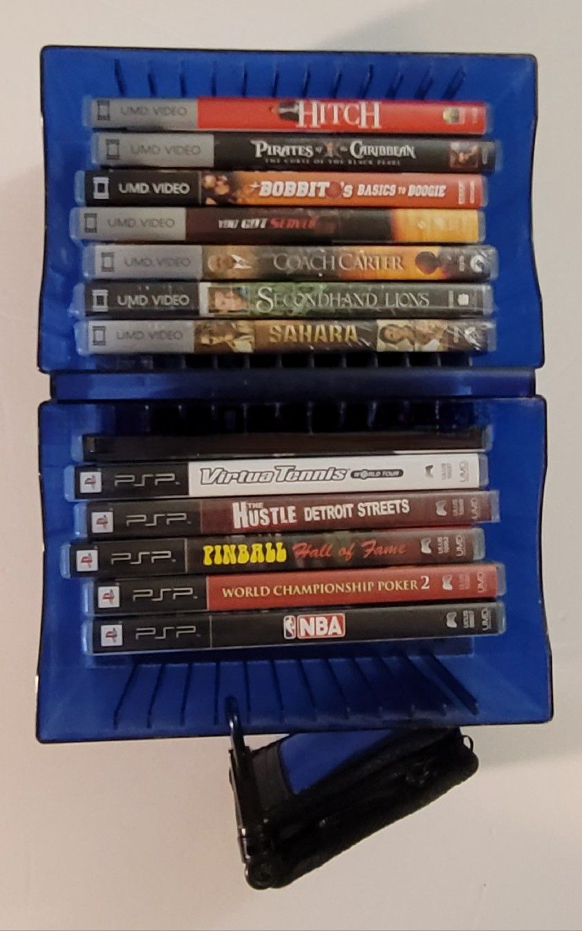 SONY PSP: (5) Five UMD Games (7) UMD Movies, Loose Sampler Disc