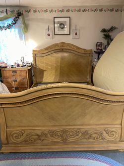 Queen Bed