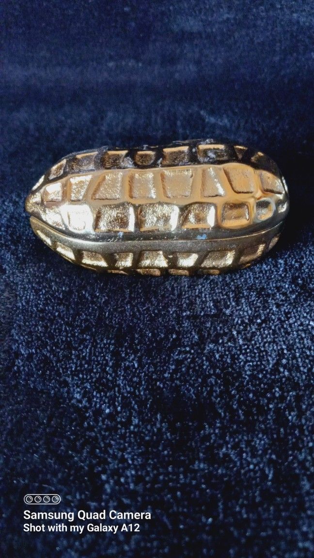 Gold Tone Peanut Trinket Holder