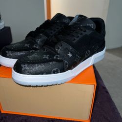 Louis Vuitton Trainers 