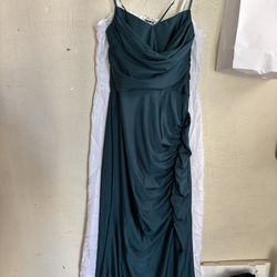 Vestido largo verde (médium )