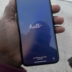 iPhone 11 Pro Max 64GB – Unlocked 