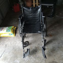 WHEELCHAIR BARELY USED