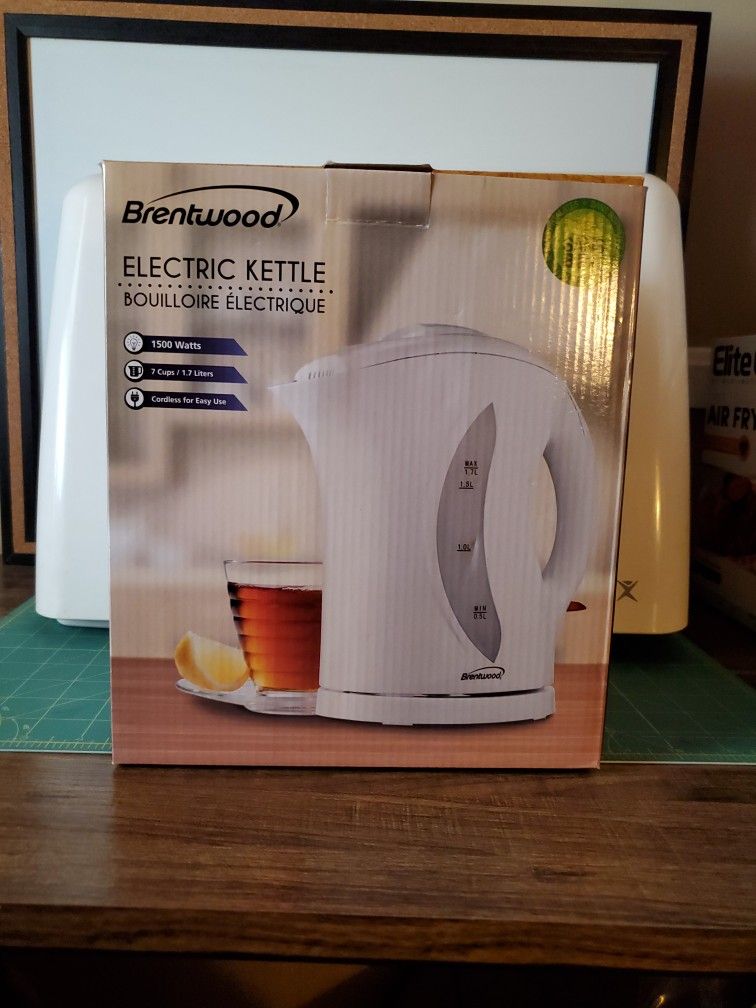 Brentwood Electric Kettle