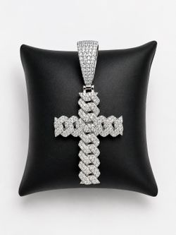 925 Sterling Silver 5.20CT MOISSANITE Cuban Link Cross Pendant