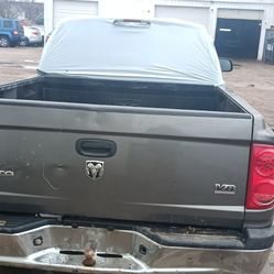 2005 Dodge Dakota