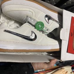 Nike Air Force 1 Travis Scott Chrome  Size 10.5