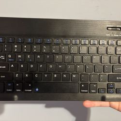 Bluetooth Keyboard 