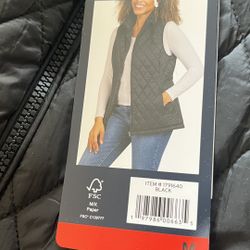 Lands End Inner Vest Brand New Never Worn One Has Tag On It The Red One Doesn’t Take Both For $7