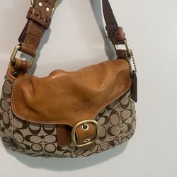 Vintage Women’s Coach Purse