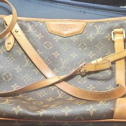 Louis Vuitton Monogram Buckle Accent zip Shoulder Bag Brown Tan Designer Women