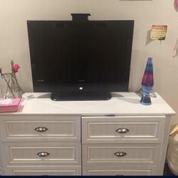 32 Inch Viewsonic Monitor/TV