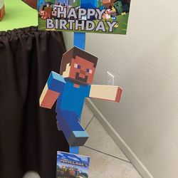 Minecraft Party Decor 