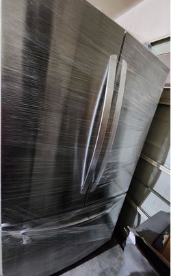 LG 29 cu ft 3-Door Fridge