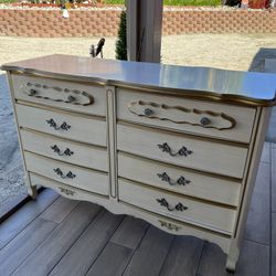 Beautiful Antique Vanity Dresser.